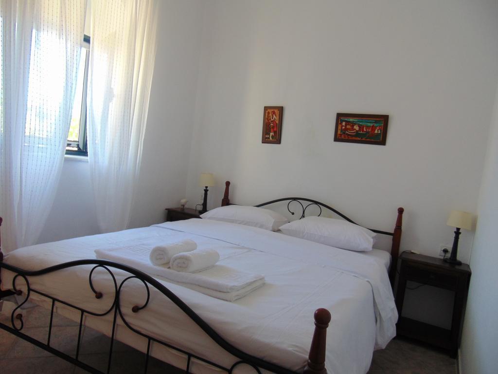 Apartamento Olga'S House Néon Oítilon Habitación foto